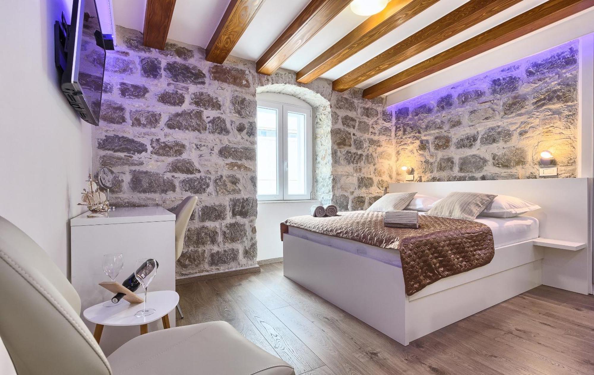 2 Apartman Split